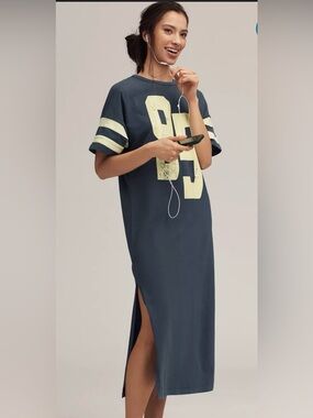 Anthropologie Navy Midi Tee Dress with Pale Yellow Graphic